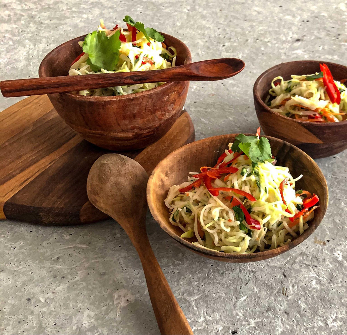 Salată coleslaw asiatică
