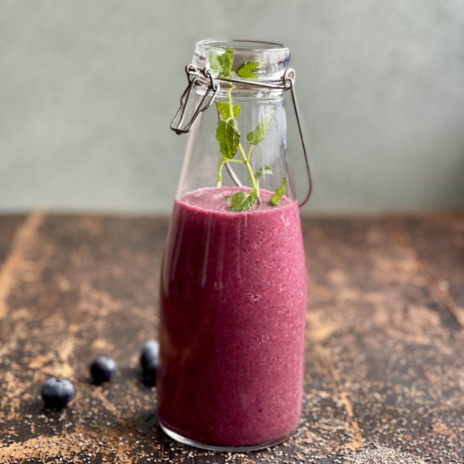 Smoothie cu chia și proteină