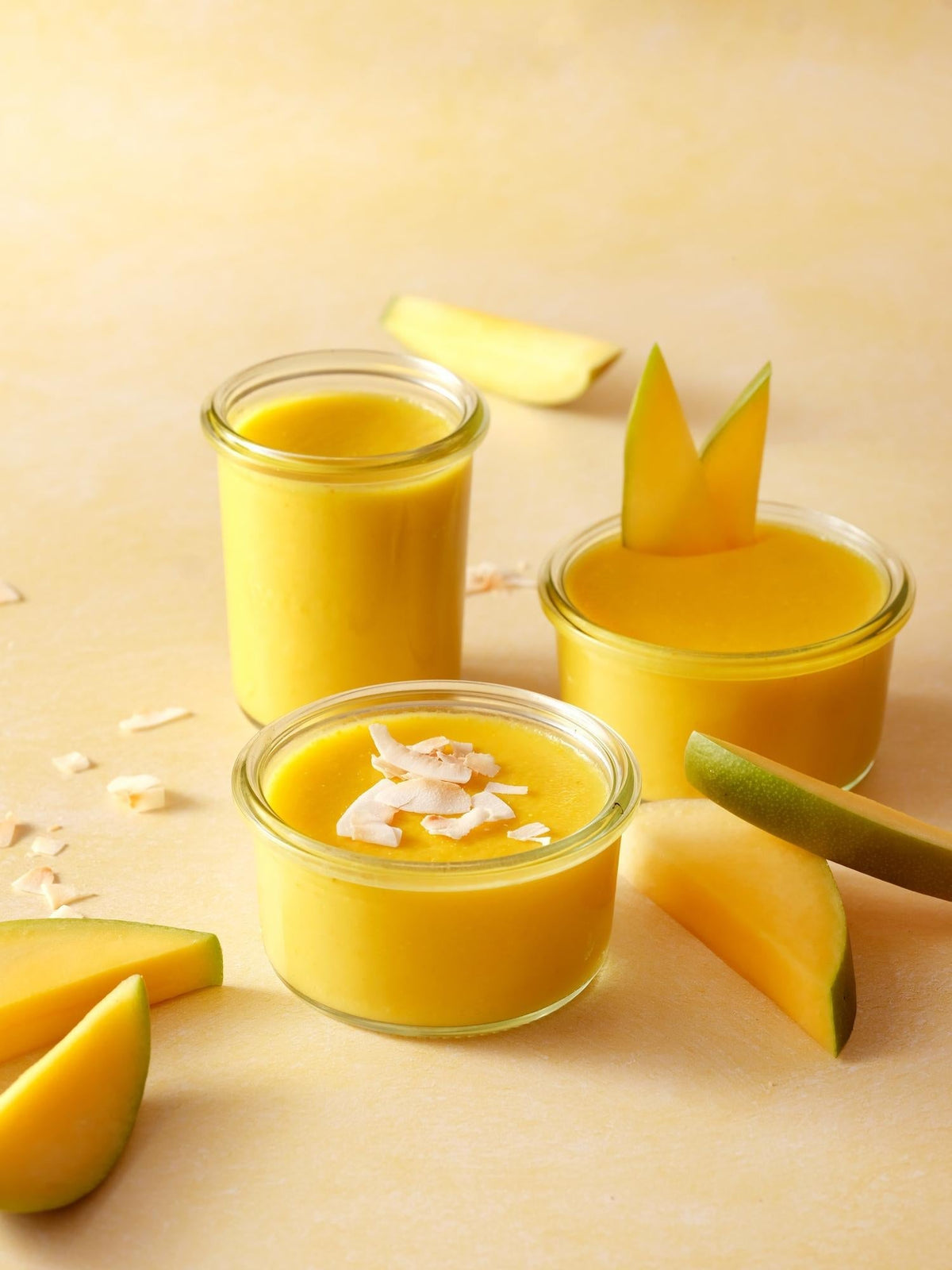 Budincă chinezească de mango