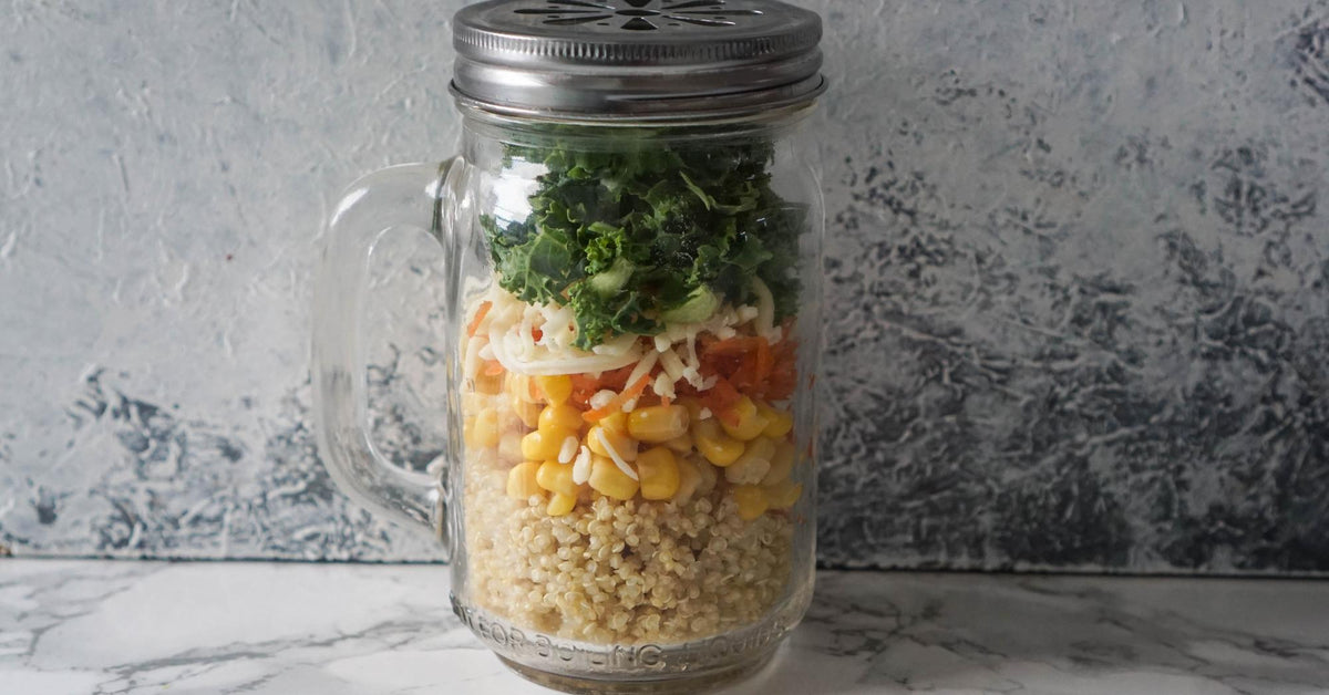 Salată de cuscus în borcan