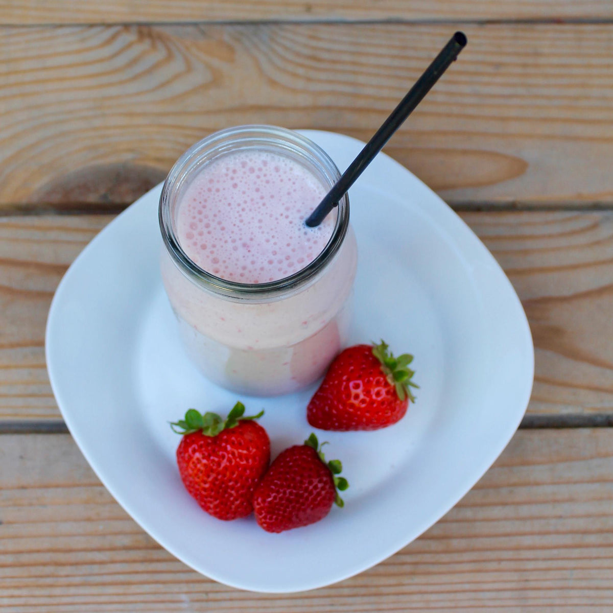 Smoothie de căpșuni cu proteine