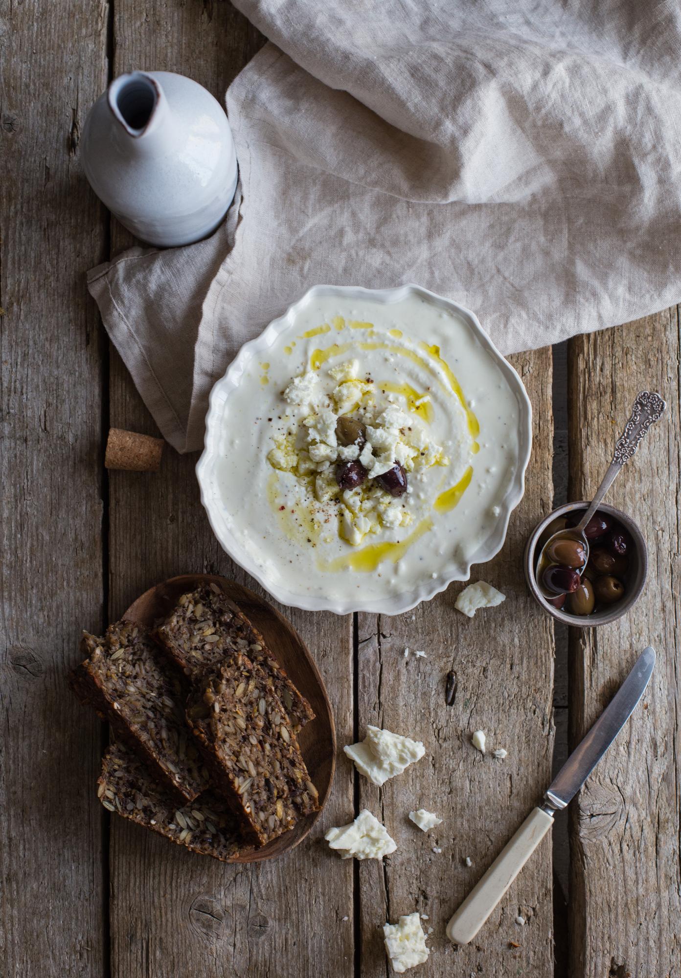 Pastă din brânză feta