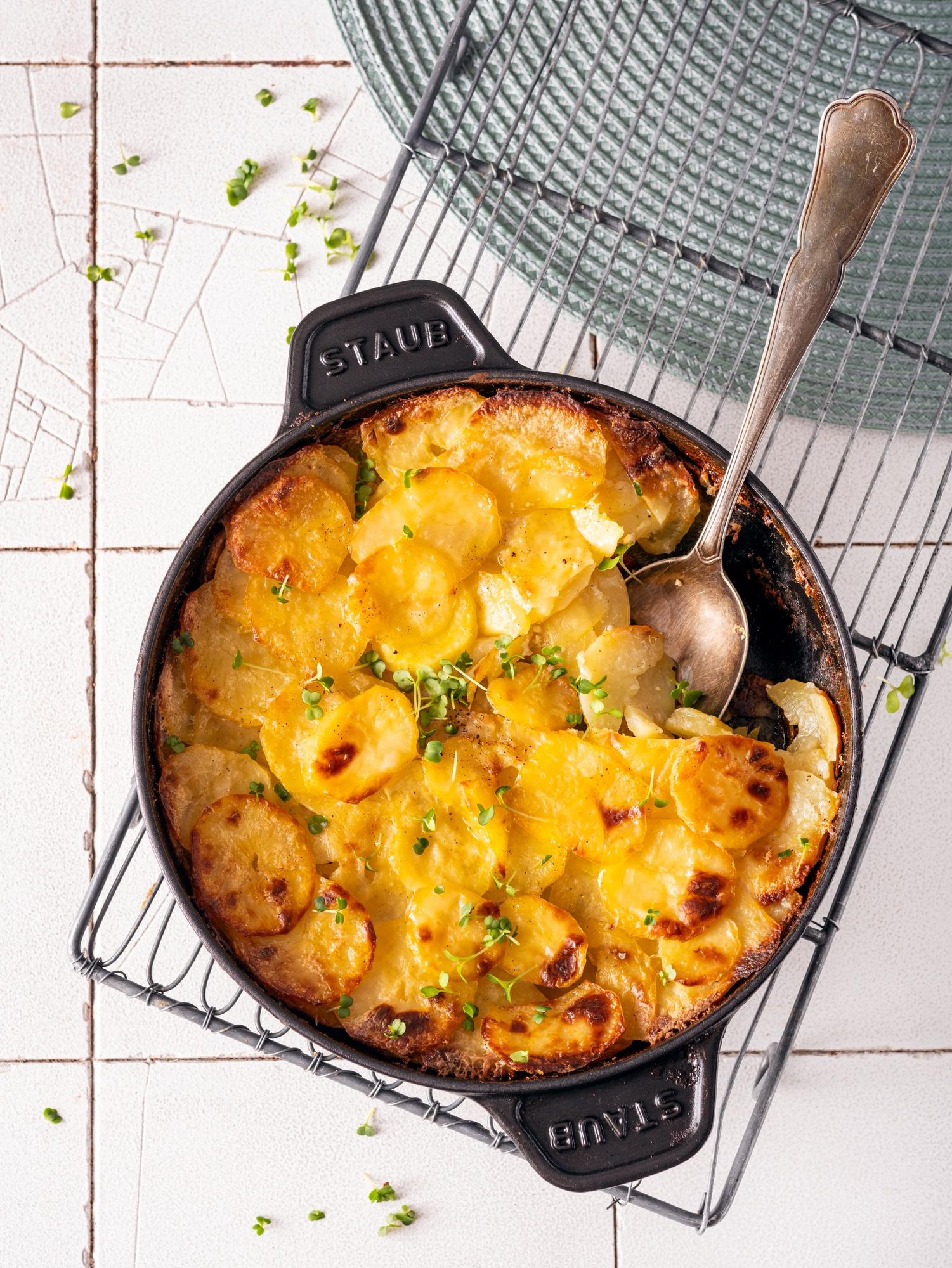 Gratin dauphinois (cartofi gratinați franțuzești)