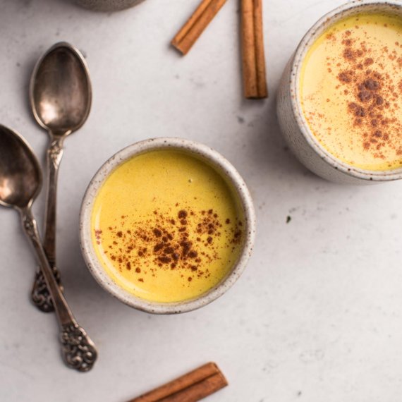 Lapte auriu (golden milk)