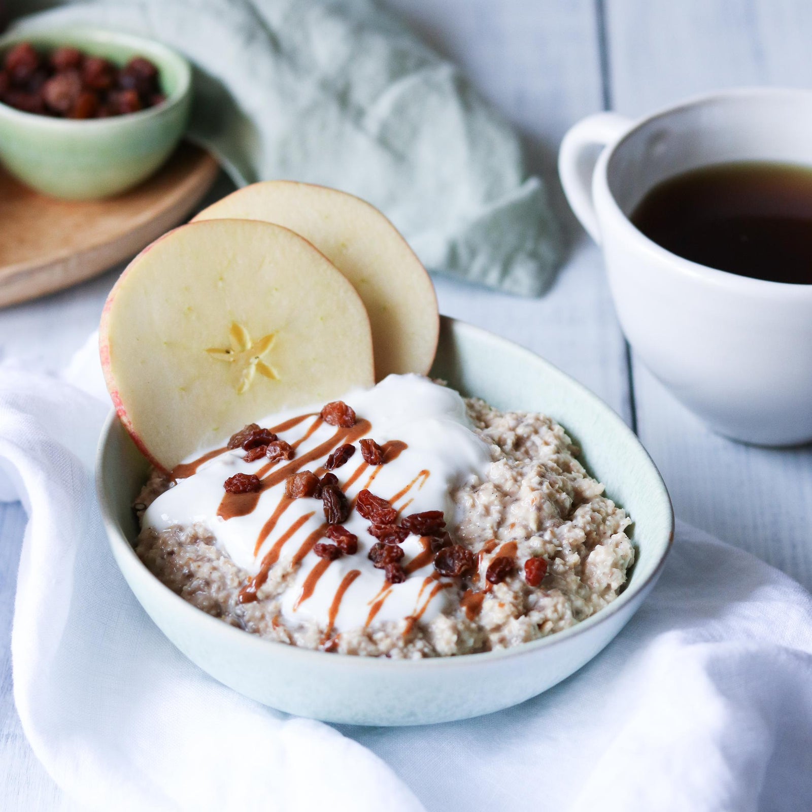 Terci de ovăz cu condiment de turtă dulce și măr