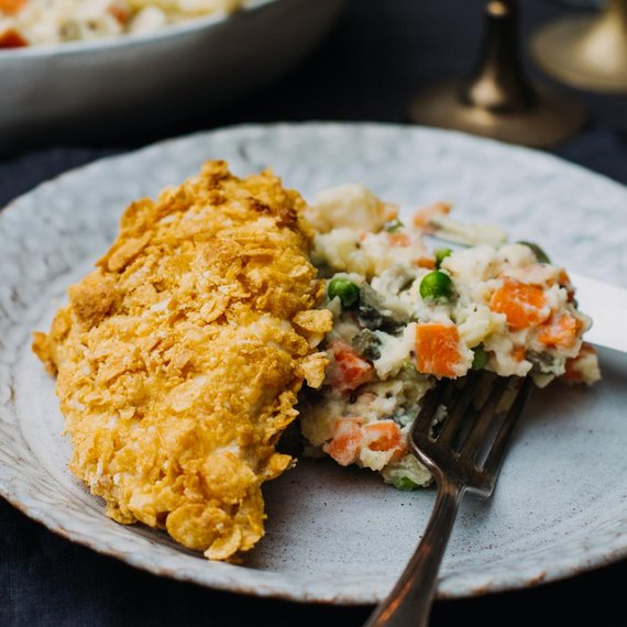 Șnițel de pui cu fulgi de porumb