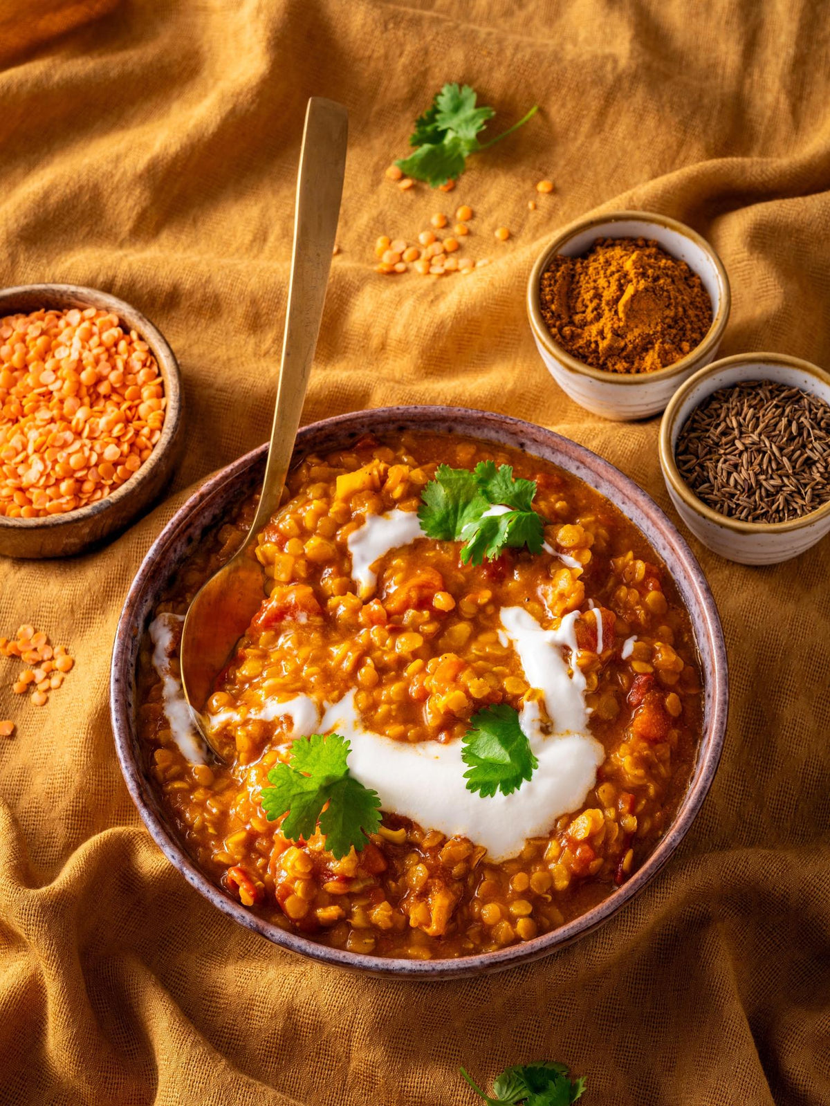 Dhal indian cremos din linte roșie