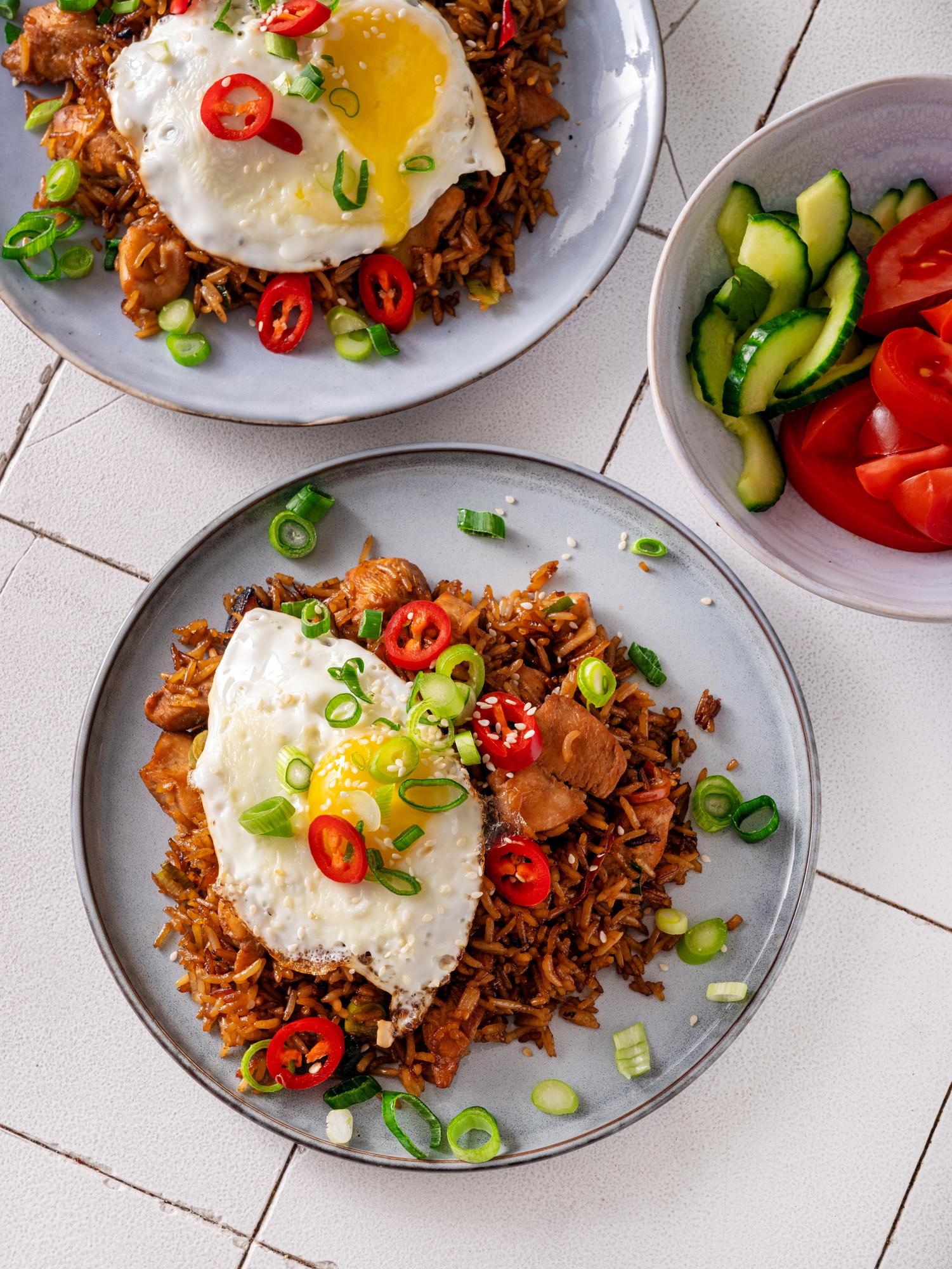 Orez indonezian Nasi goreng