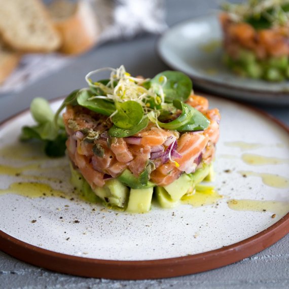 Tartar de somon cu avocado