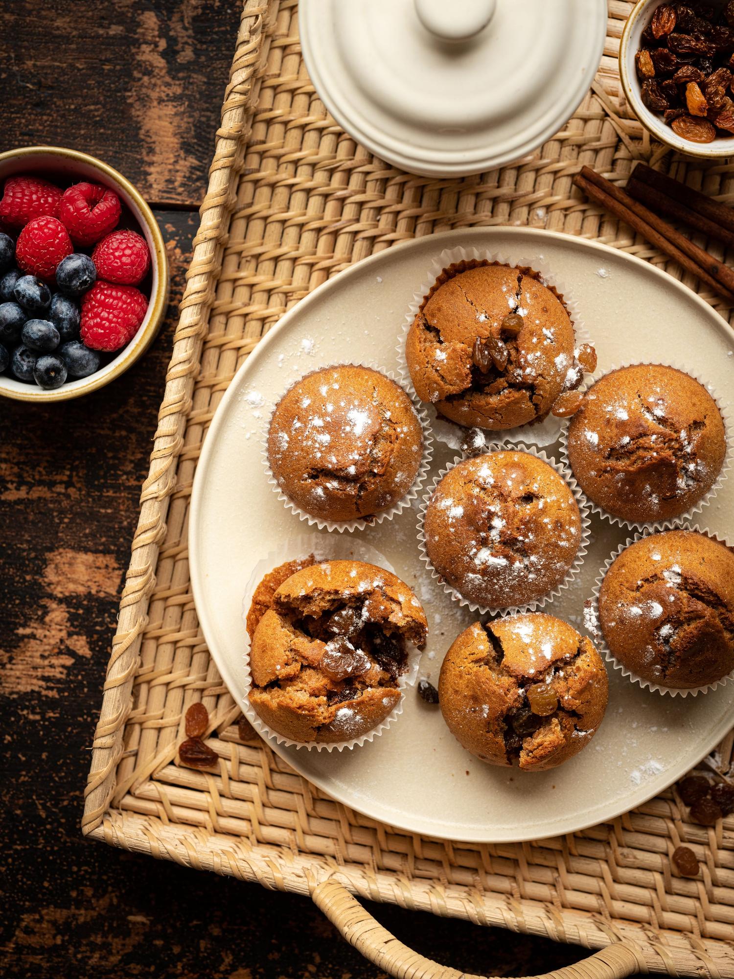 Muffins cu scorțișoară și stafide