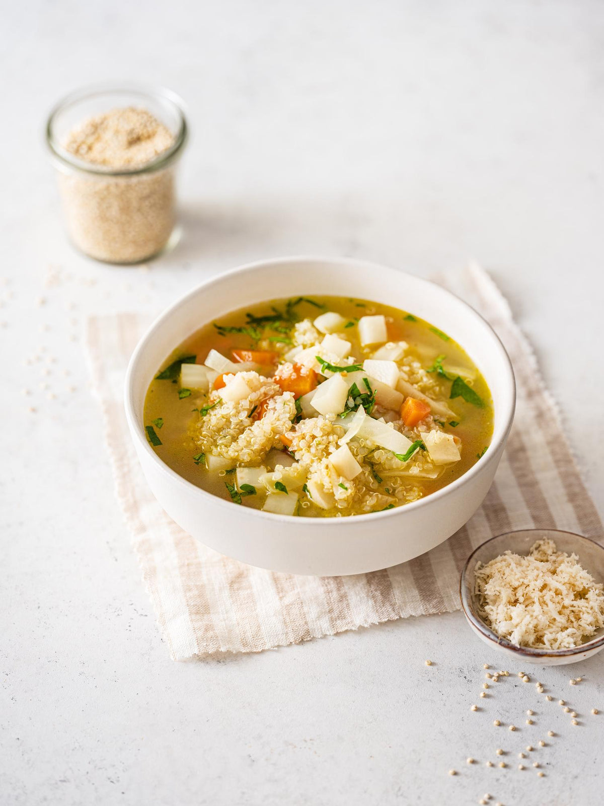 Supă de quinoa cu legume