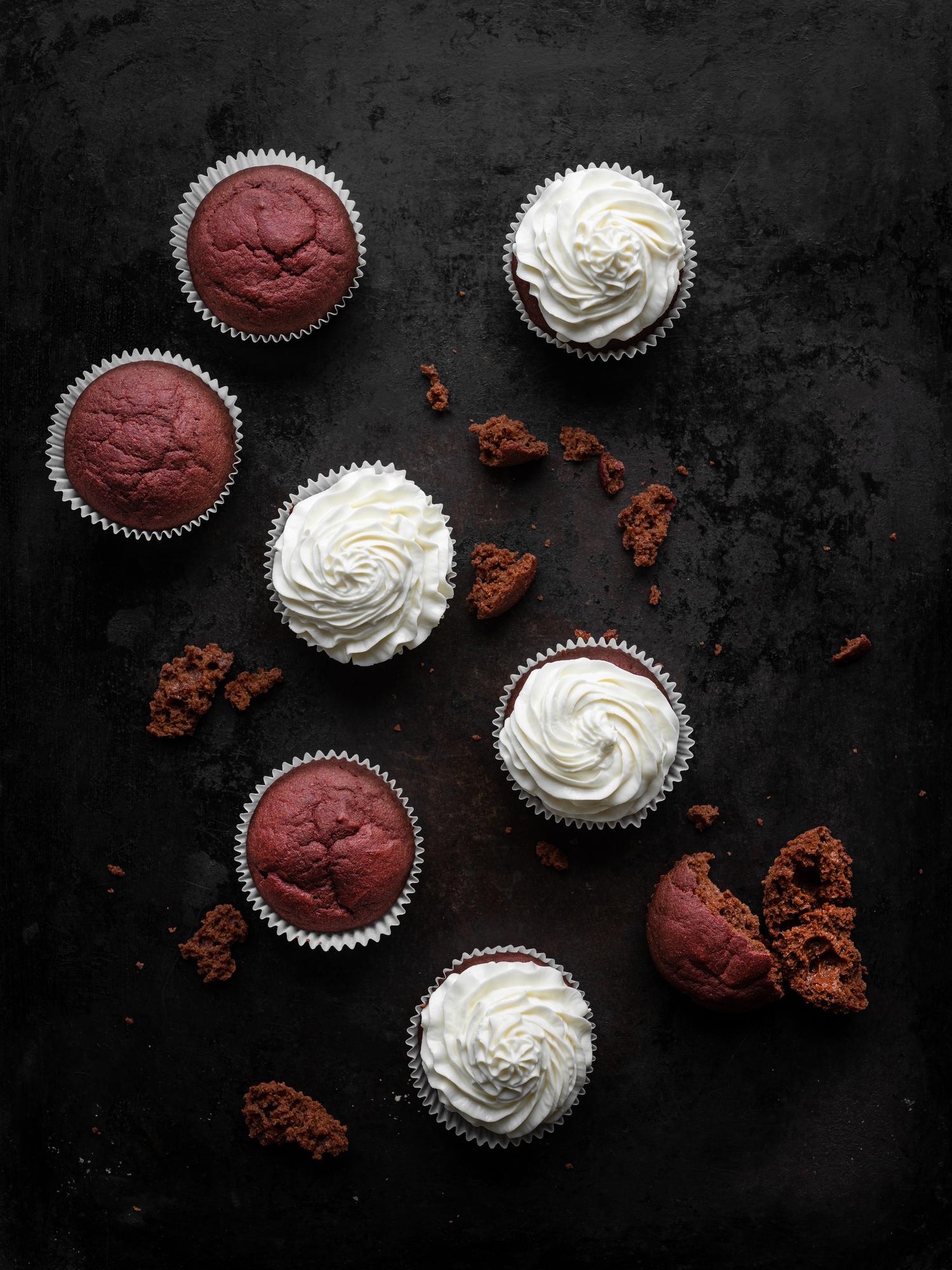 Cupcakes cu sfeclă roșie