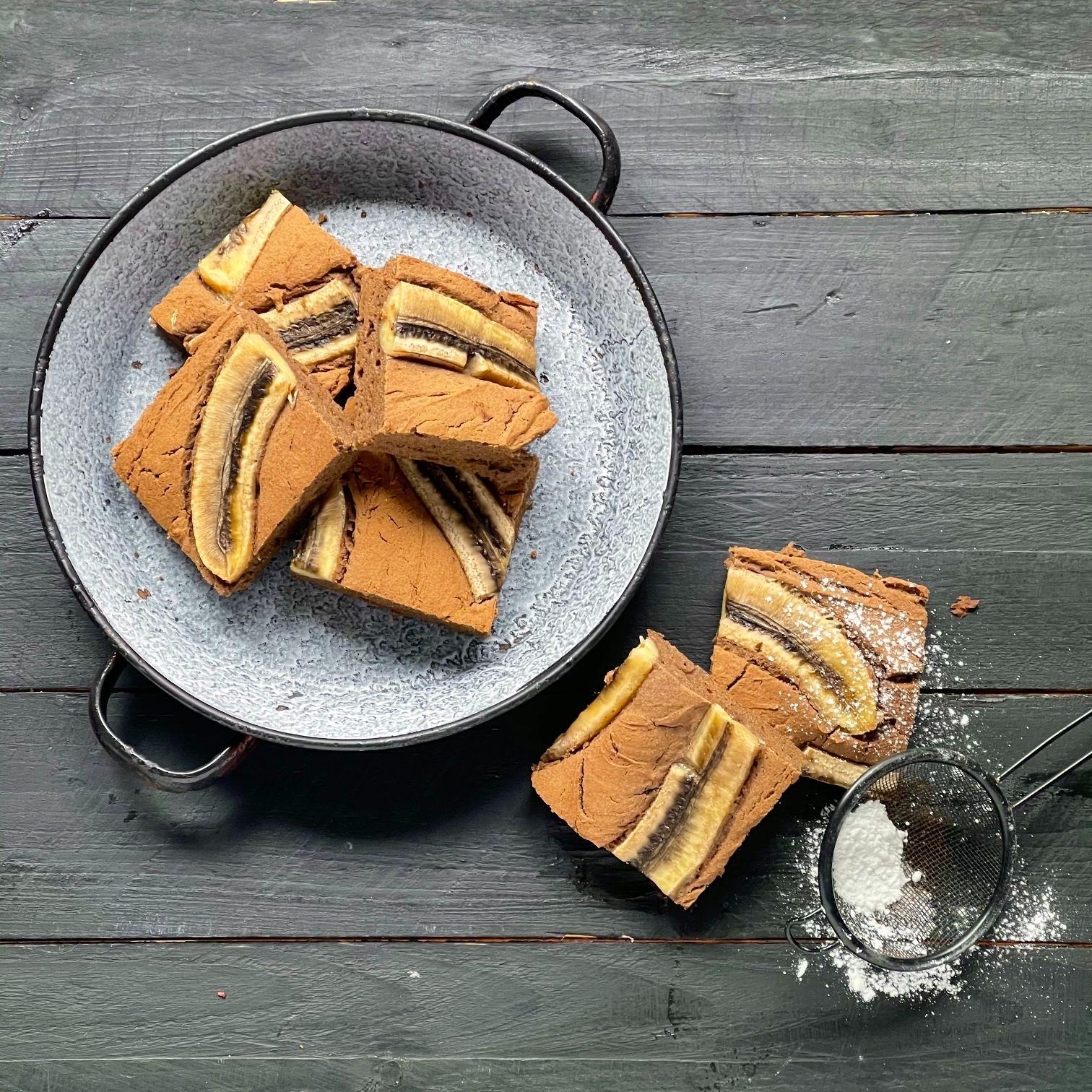 Prăjitură cu ricotta, banane și făină de hrișcă
