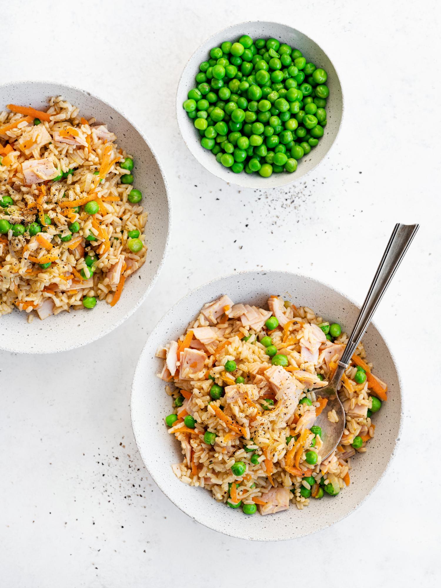 Risotto cu șuncă de pui și mazăre