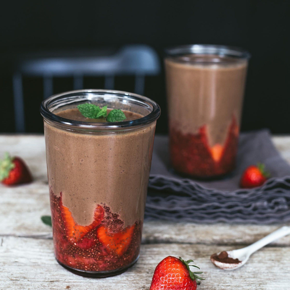 Smoothie de ciocolată cu căpșuni