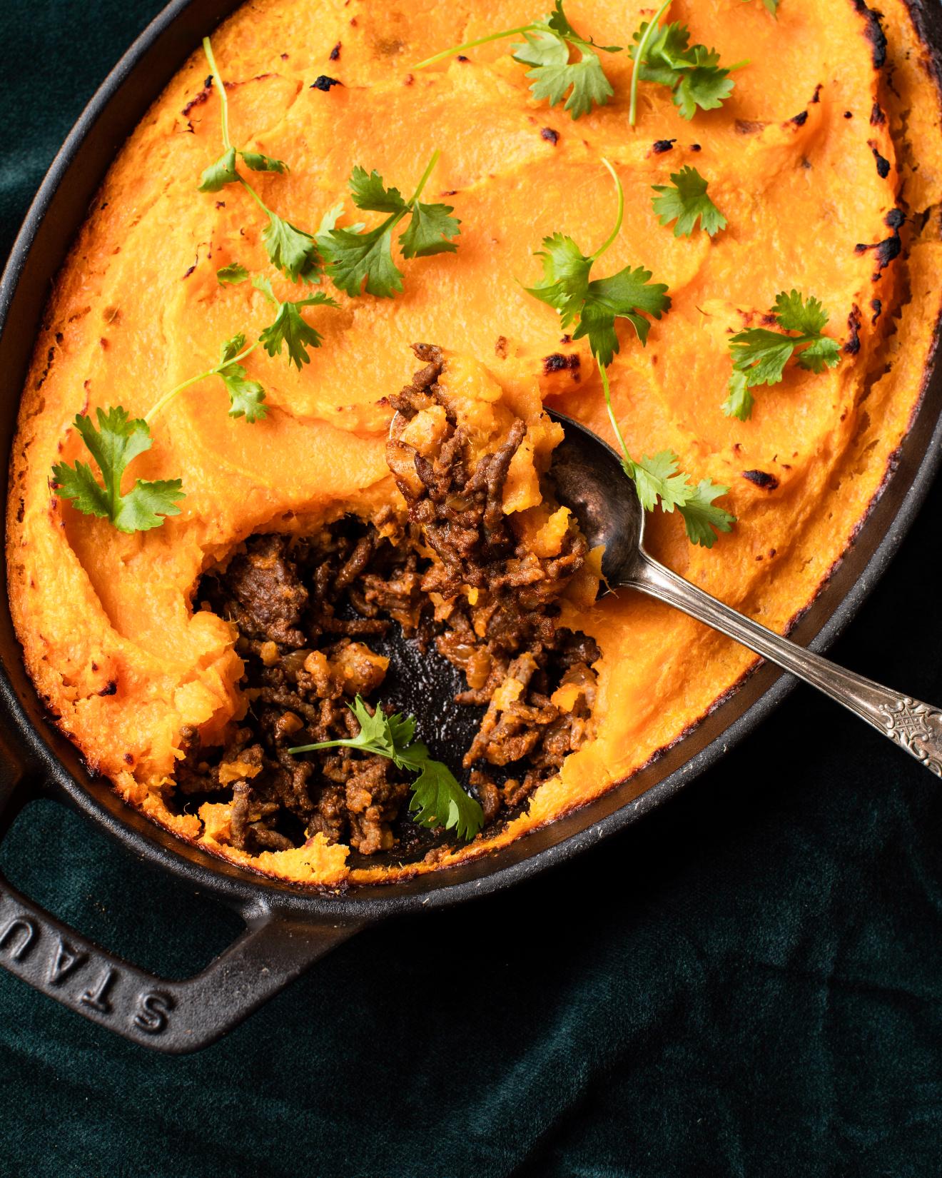 Shepherd's Pie cu carne de vită și cartofi dulci
