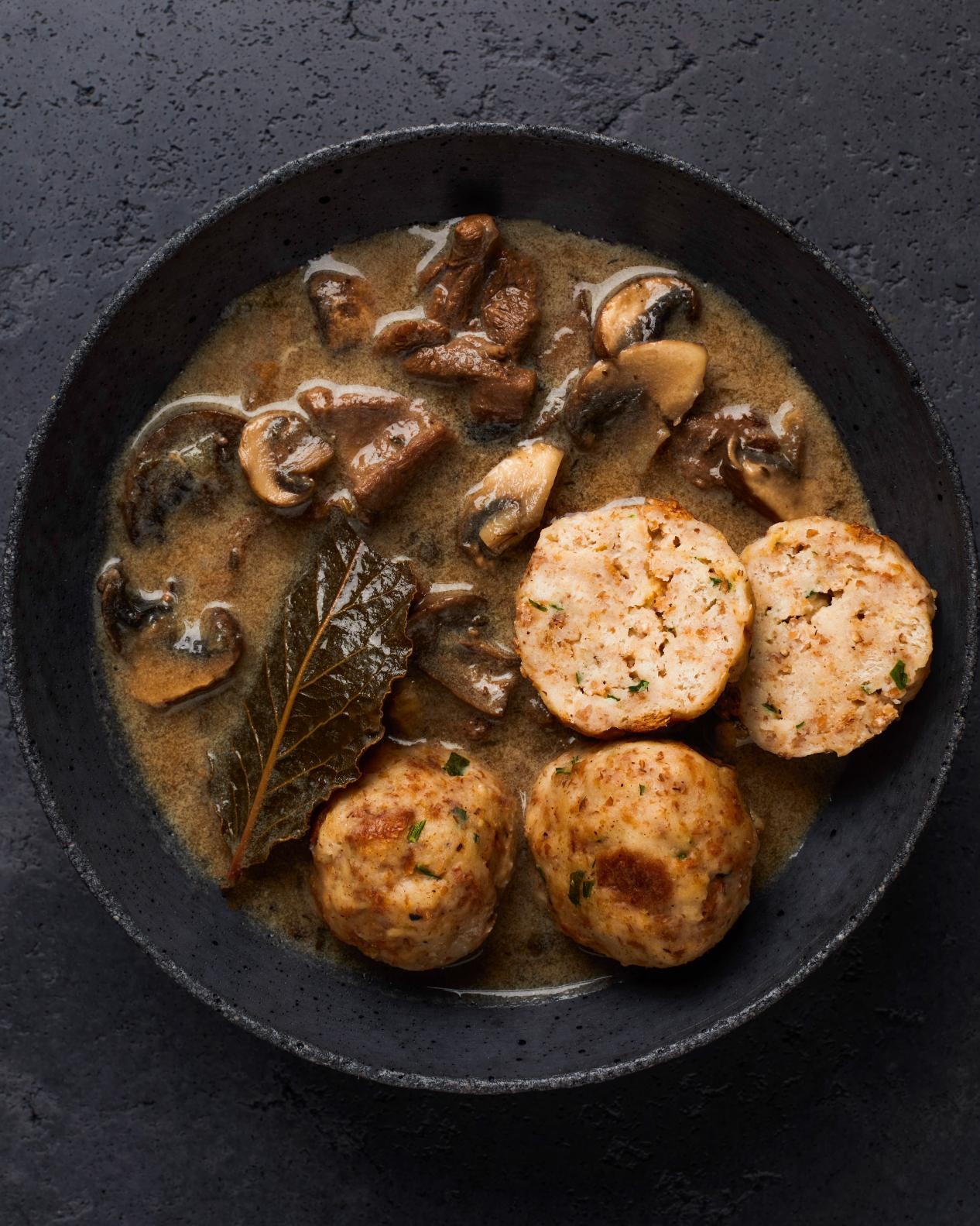 Căprioară cu ciuperci