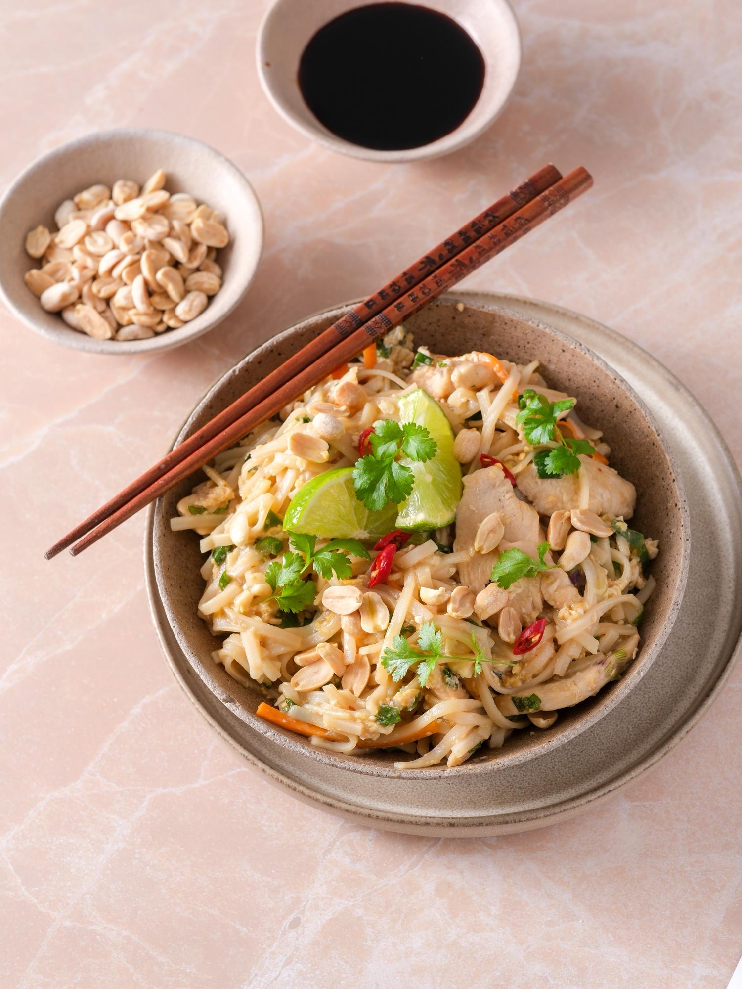 Tăiței thailandezi Pad thai