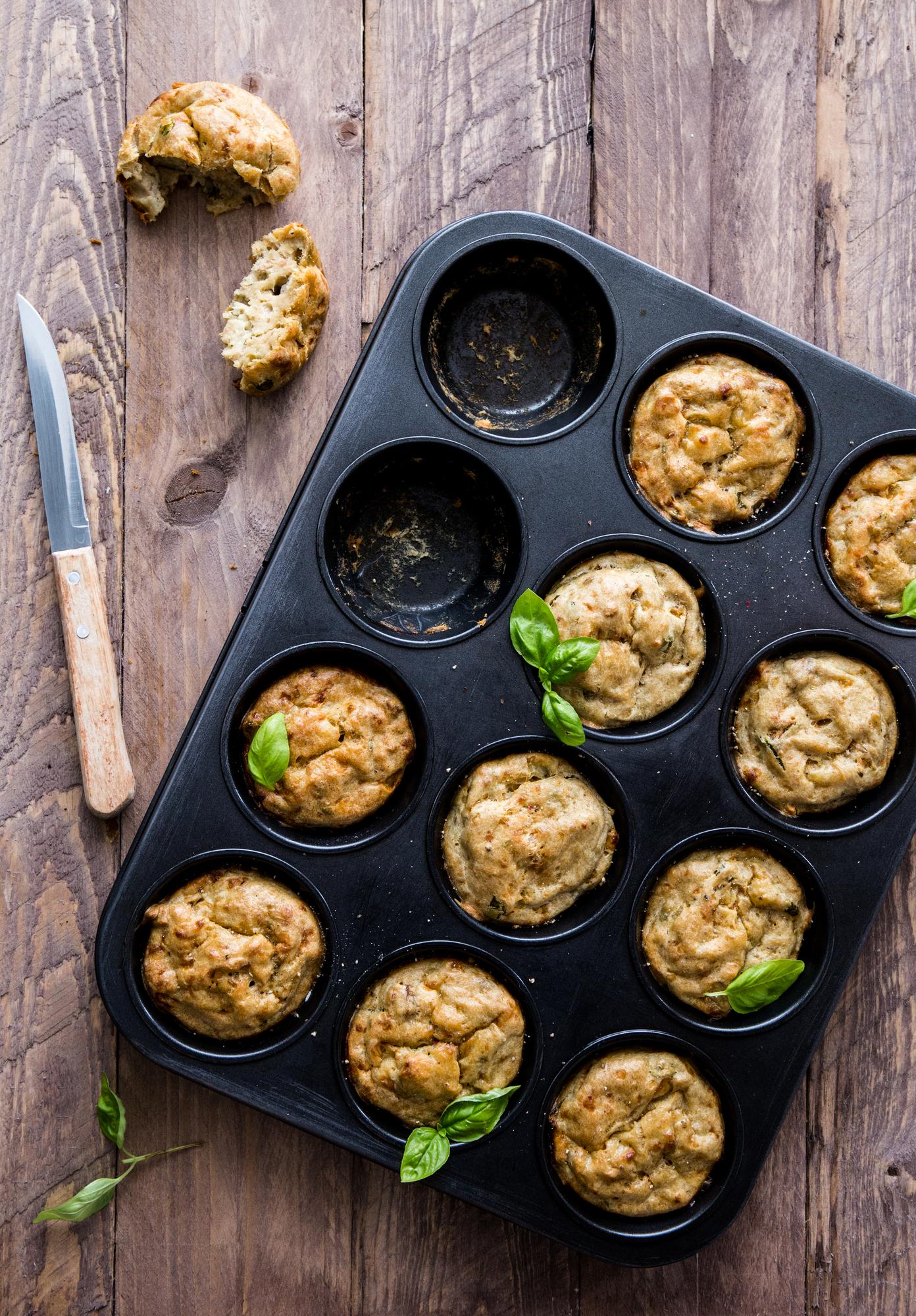 Muffins cu ton