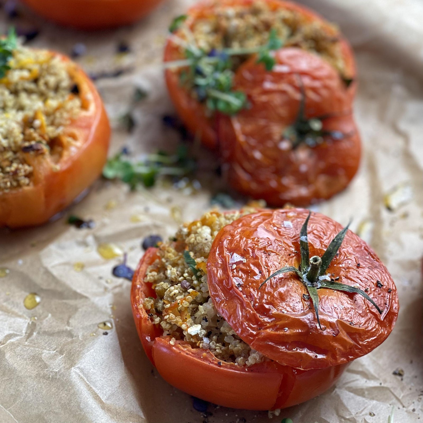 Roșii umplute cu quinoa