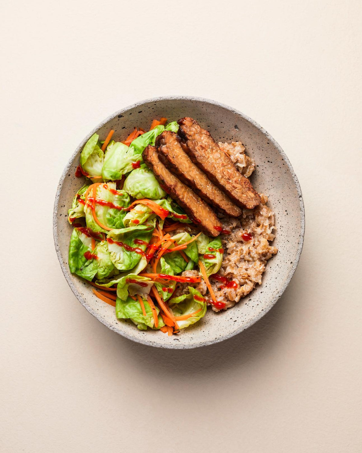 Terci de secară cu varză de Bruxelles și tempeh